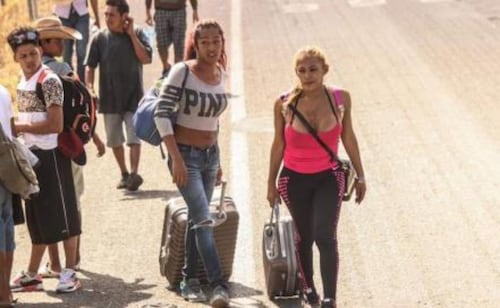 Migrantes LGBTIQ+ ocultan su orientación para evitar violencia sexual; enfrentan amenazas de grupos criminales, revela informe