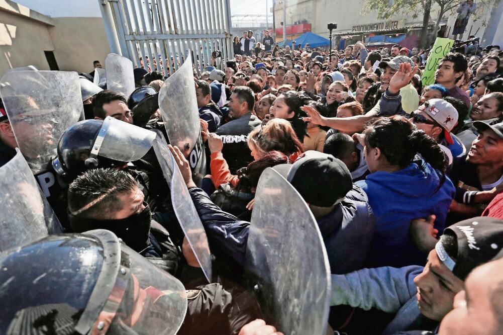 El caso más grave de violencia registrado en lo que va del gobierno de Jaime Rodríguez es la masacre de 49 reos en el penal de Topo Chico en febrero pasado (ARCHIVO EL UNIVERSAL)