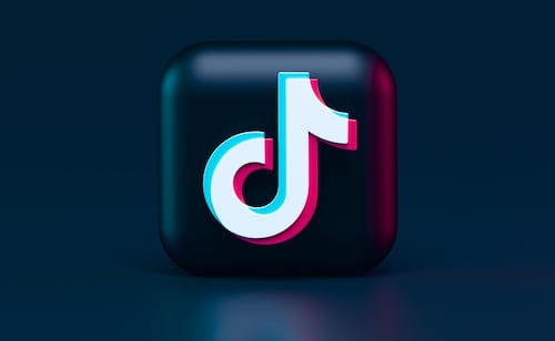 TikTok pierde contra EU caso de privacidad infantil; debe pagar 400 mdd