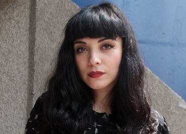 Mon Laferte podría ser multada por pintar mural en sitio histórico