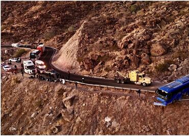 Reportan otro accidente de autobús con jornaleros agrícolas en BCS; viajaban 45 trabajadores
