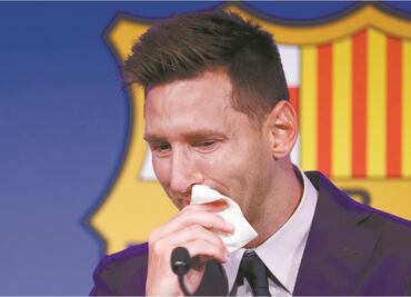 Jugadores del FC Barcelona se niegan a bajarse el sueldo para la llegada de Messi