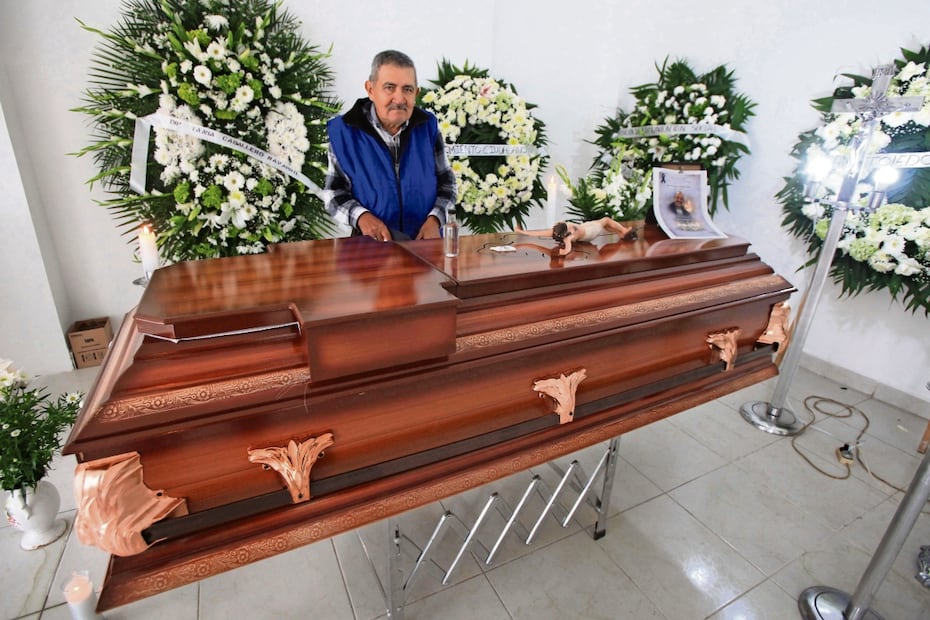 Tío de Israel EnrIque Gallegos Soto, periodista muerto por el descarrilamiento del Tren Interoceánico. Foto: Edwin Hernández / EL UNIVERSAL