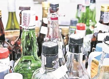 Suman 42 muertos por ingerir alcohol adulterado en Jalisco