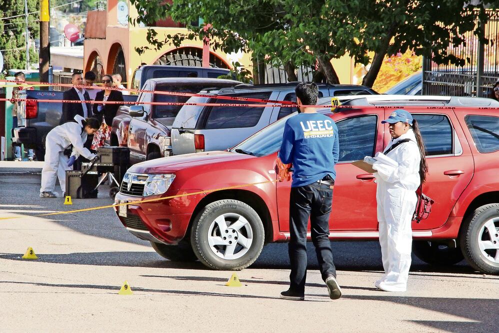 La periodista Miroslava Breach fue asesinada el jueves cuando salía de su domicilio; el fiscal de Chihuahua dice que habló con ella, pero no denunció amenazas (REUTERS)