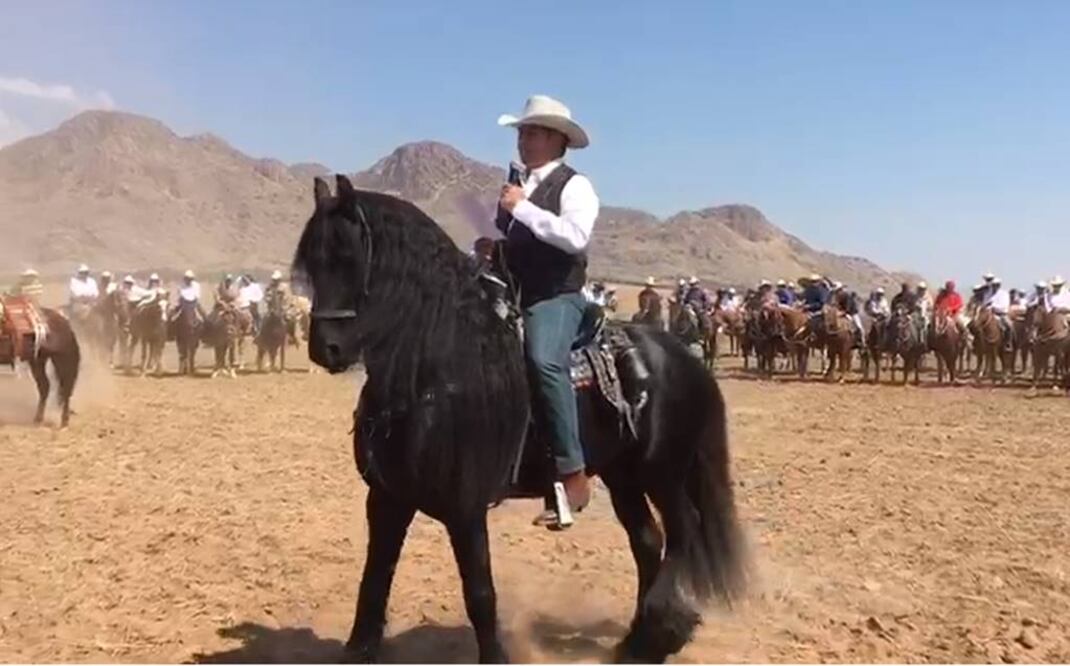 La campaña al estilo Hollywood de El Bronco