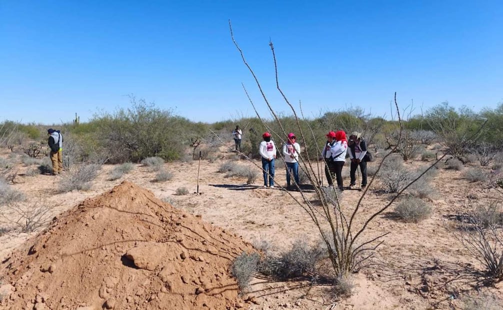 Ceci Flores informa localización de indicios humanos, donde presuntamente podría encontrarse su hijo Marco Antonio; los restos están en proceso de análisis genético.
Foto: Especial.