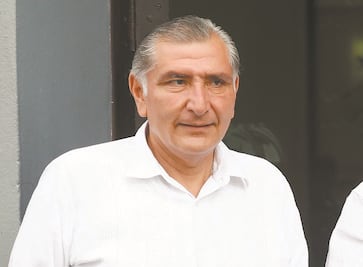 Entre lágrimas, niño encara a góber tabasqueño