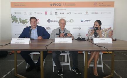 El celular y los comerciales son enemigos del cine: Carlos Saura