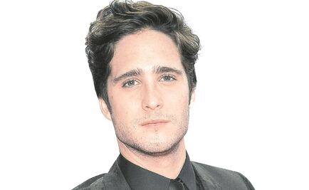 Boneta se queda atrapado en Luis Miguel, le dicen