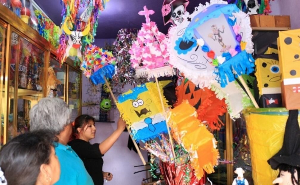 “Paseo de Los Muertitos”, la tradición en Tultepec que se adapta a pandemia de Covid-19 