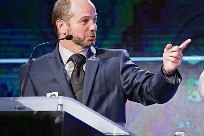 ‘Piojo’ revienta contra Luis García por Periscope