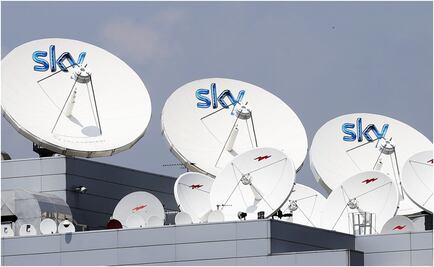 América Móvil pide que Televisa venda Sky