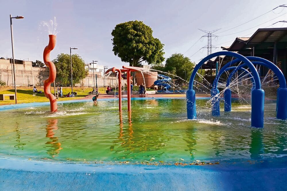 A estos centros culturales y sociales en Iztapalapa les falta mantenimiento y no tienen equipo suficiente. Foto: Fernanda Rojas | El Universal