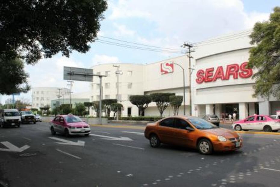 Los primeros centros comerciales de la capital