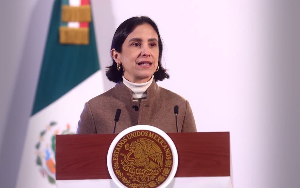 Luz Elena González Escobar, secretaria de Energía, indica que están a la espera de que termine la junta sobre el accidente en Deer Park para que comiencen las investigaciones sobre el hecho. Foto: Gabriel Pano/EL UNIVERSAL