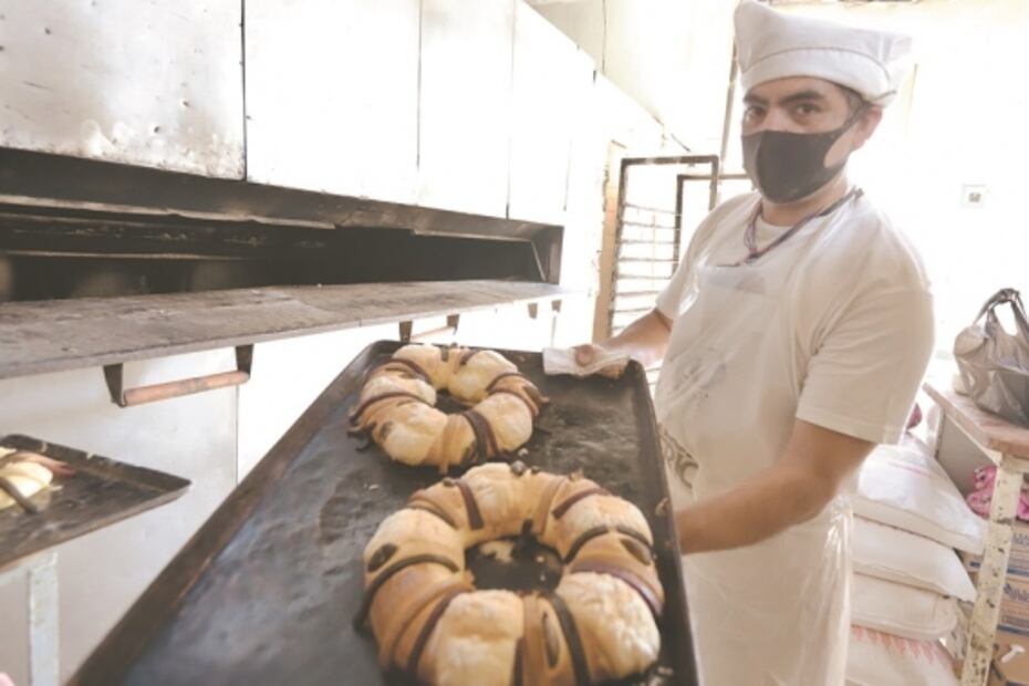Mantienen viva tradición de rosca, pese a pandemia
