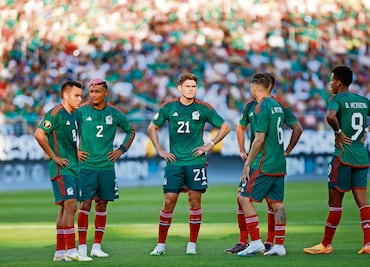 Primer ridículo con Jaime Lozano; México cae ante Qatar