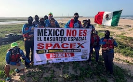 "México no es el basurero de SpaceX"; activistas protestan contra desechos espaciales en playas nacionales... y Bárcena responde