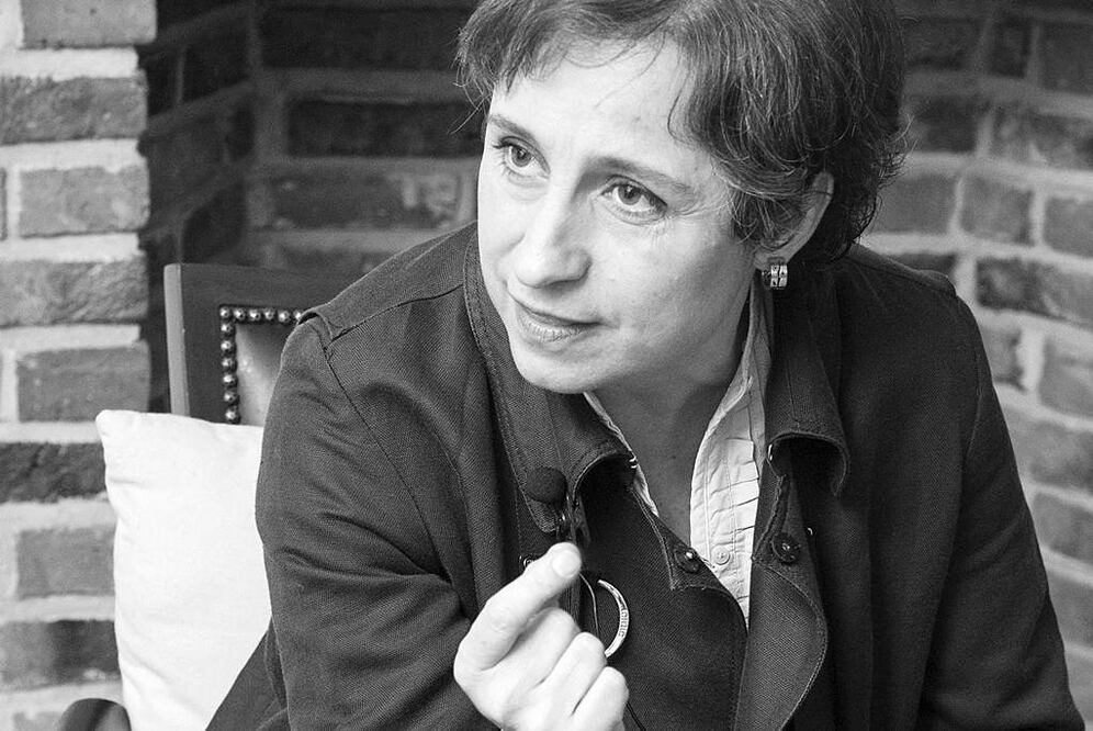 Carmen Aristegui busca recuperar un espacio radiofónico matutino