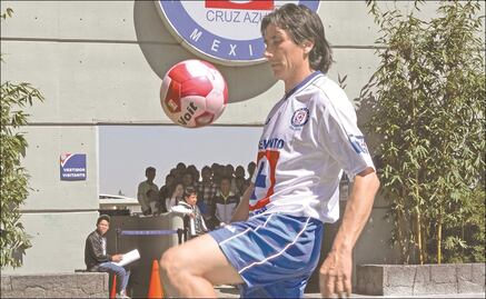 'Lupillo' Castañeda, exjugador de Cruz Azul, se juega la vida