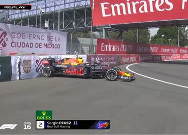 Checo Pérez sufre accidente en las Prácticas 1 del GP de México