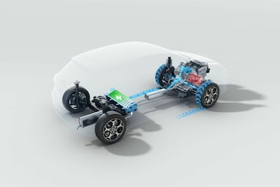 Por qué los autos híbridos y eléctricos están exentos de la contingencia