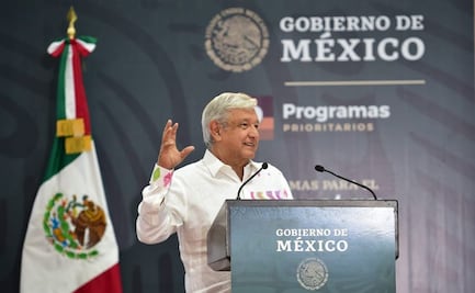 "El salario es sagrado", dice AMLO ante crisis de burócratas en Colima