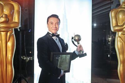 Reconocen labor de Luis Magaña