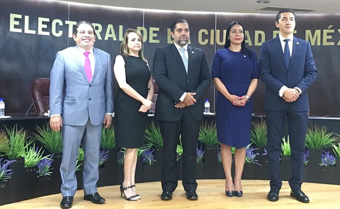 Los cinco magistrados del organismo realizaron una votación en la que eligieron al magistrado Anzaldo Hernández (centro). Foto: Gerardo Suárez. EL UNIVERSAL