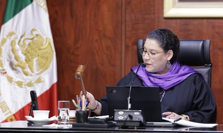 Lenia Batres defiende recursos de instituciones de seguridad social; apoya 5 años de concubinato para tener pensión por viudez