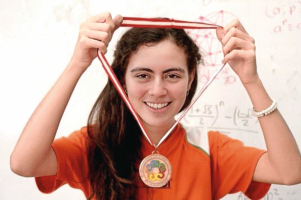 Cibernaturas promueven en las redes a Olga Medrano Martín, quien ganó oro en la pasada Olimpiada Europea de Matemáticas para Niñas