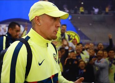 Nicolás Castillo revela que en un par de meses volverá a jugar futbol