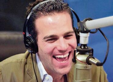 Carlos Loret de Mola llega al Museo de Cera por partida doble