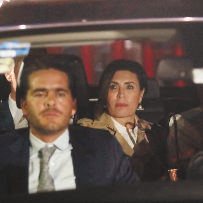 La FGR señaló que pese a que Rosario Robles sabía que en Sedesol y Sedatu se celebraban contratos irregulares que podían perjudicar las finanzas públicas, debió notificarlo al entonces presidente Enrique Peña Nieto, pero no lo hizo. IVÁN STEPHENS