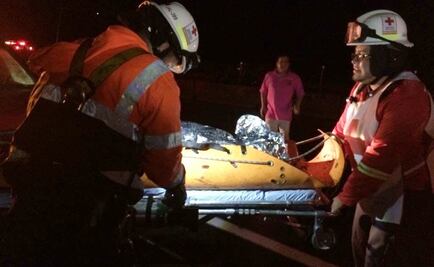 Volcadura en carretera de Jalisco deja un muerto y dos mujeres heridas