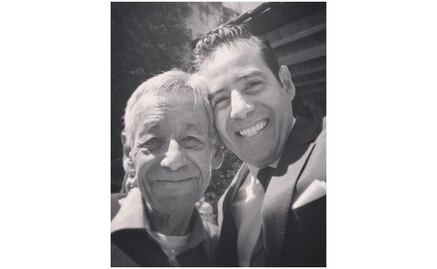 Muere el papá de Yordi Rosado