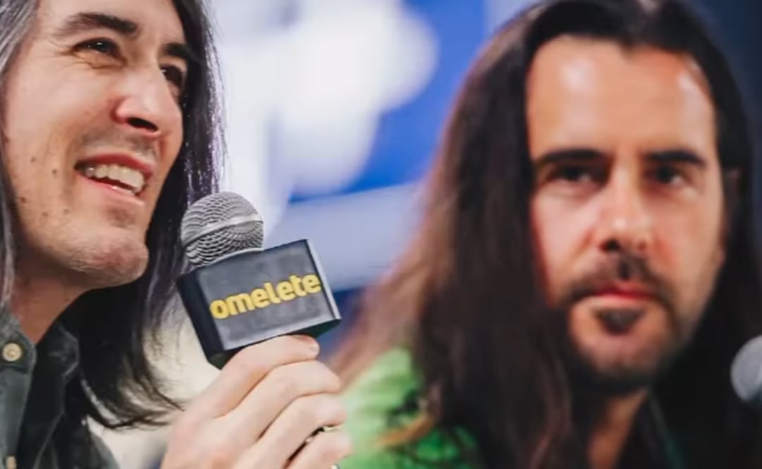 J.G. Quintel, creador de "Un show más", junto a Sean Szeles. Foto: Vía Instagram CCXP.