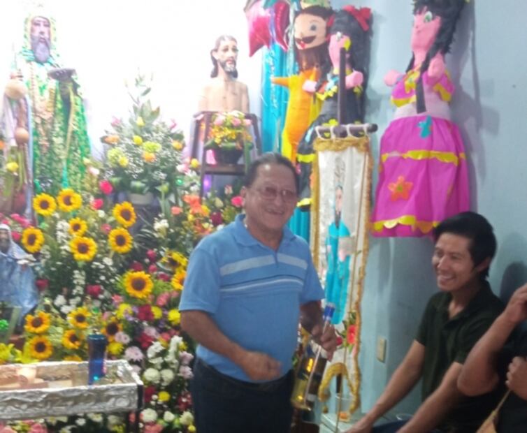 “Nos protege nuestra fe”, dicen los Parachicos de Chiapas