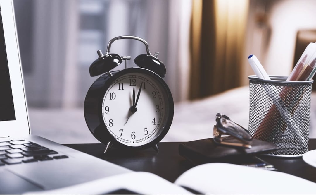 La aplicación del horario de verano busca generar un ahorro en el consumo eléctrico del país (Foto: Pixabay)