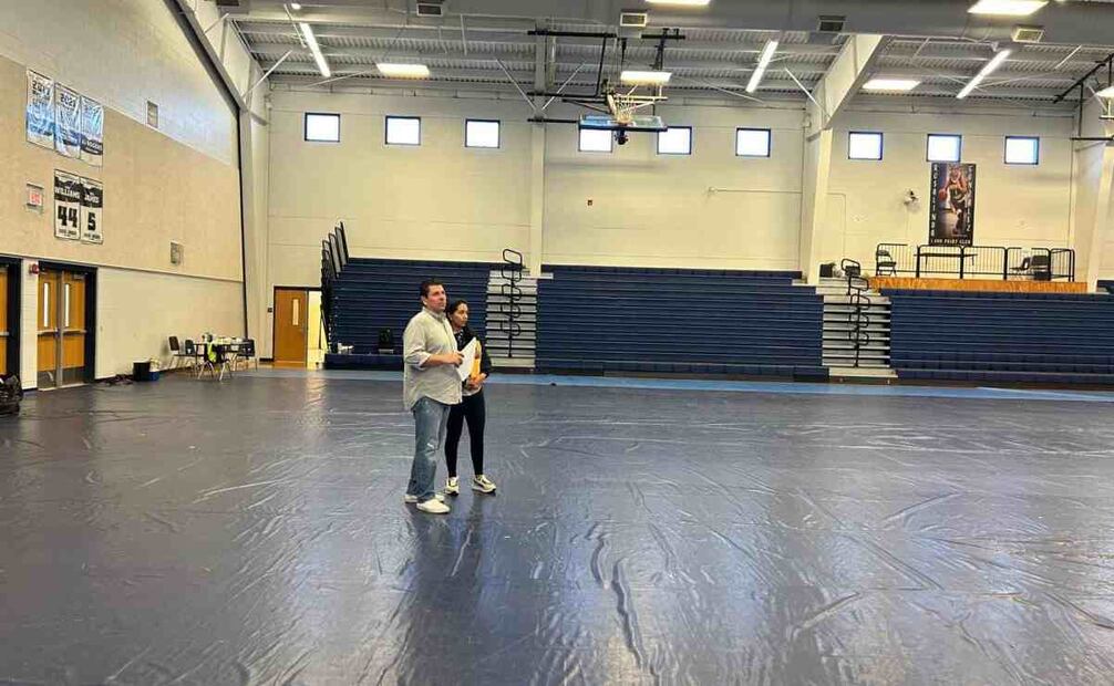 Brigadas del Consulado de México en Orlando realizan recorridos en albergues. Foto: Especial