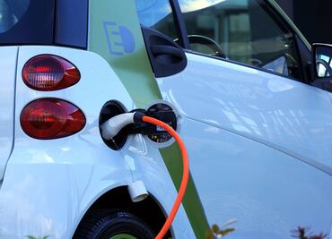 Google Maps ahora te dice en dónde encontrar cargadores eléctricos