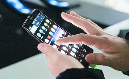 Mexico says anti-trust probe opened into public phone market