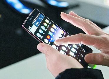 Mexico says anti-trust probe opened into public phone market