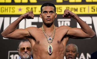 David Benavidez no va a esperar por Dmitry Bivol, asegura su papá