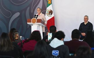 México alista envío de alimentos a Cuba; Sheinbaum dice que trabaja para reenviar petróleo sin sanciones de EU