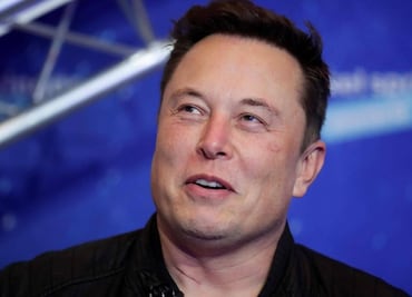 Ucrania critica a Elon Musk por limitar su uso de Starlink: “hay civiles muriendo por eso”