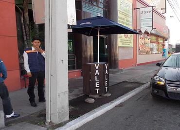 Buscan regularizar a empresas de valet parking en CDMX