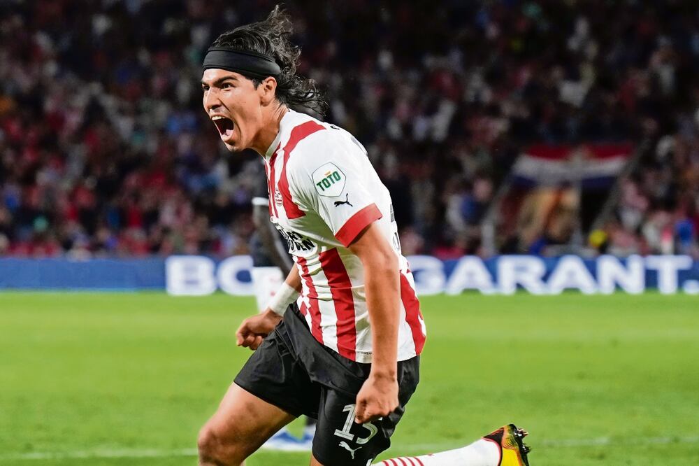 El acuerdo inicial sería por cuatro temporadas. Foto: CLUB PSV