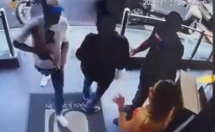 Hombre mata a presunto ladrón que intentó asaltar a una mujer que había retirado dinero en Colombia